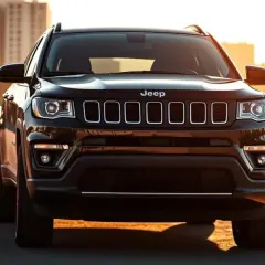 Jeep Compass: Jak wybrać silnik, który nie zawiedzie oczekiwań?