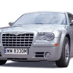 Opinie Chrysler 300C: który silnik wybrać, aby uniknąć wysokich kosztów?
