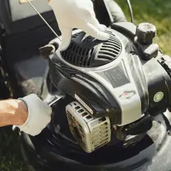 Ile oleju do silnika Briggs&Stratton 15 5 HP? Odkryj prawdę o pojemności