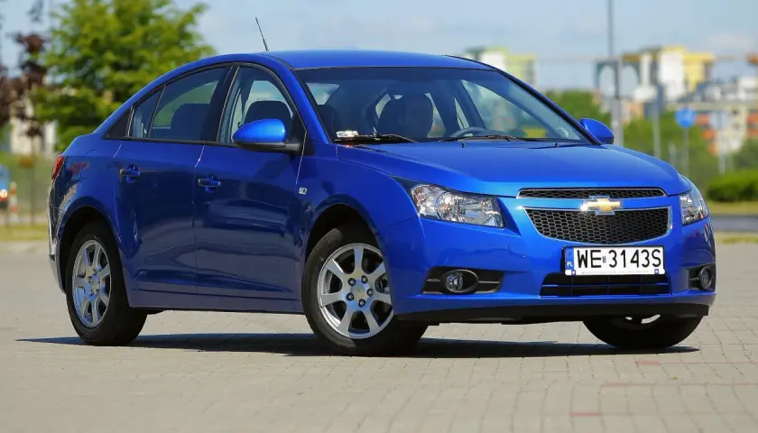 Chevrolet Cruze jaki silnik wybrać? Poznaj najlepsze opcje silnikowe