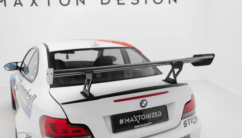 Spoiler BMW Seria 1 – Zwiększ aerodynamikę i styl swojego auta