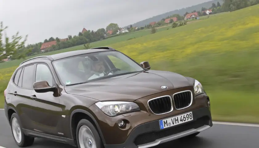 BMW X1 jaki silnik wybrać - uniknij najczęstszych błędów przy wyborze