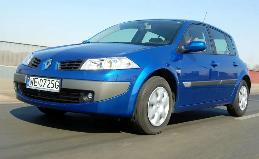 Renault Megane 2 jaki silnik wybrać: uniknij kosztownych błędów
