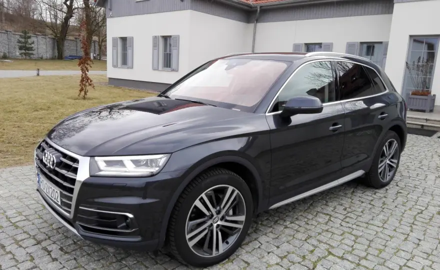Audi Q5 jaki silnik benzynowy – porównanie, które ułatwi wybór