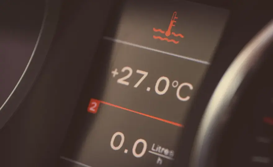 Ile wchodzi płynu do chłodnicy Audi A3? Sprawdź, by uniknąć problemów