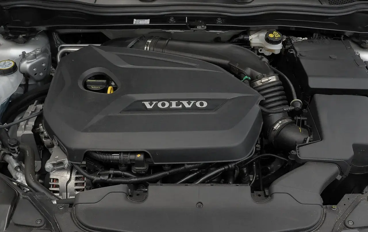 Volvo S40 jaki silnik wybrać, aby uniknąć awarii i kosztów?