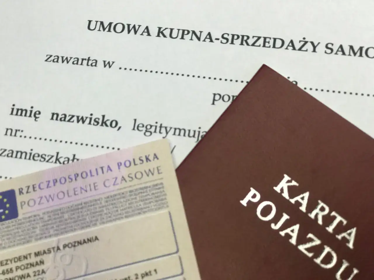 Zdjęcie Czy numer silnika jest potrzebny do umowy? Oto co musisz wiedzieć