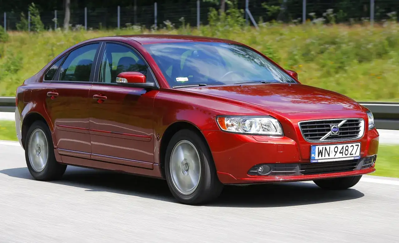 Zdjęcie Volvo S40 jaki silnik wybrać, aby uniknąć awarii i kosztów?